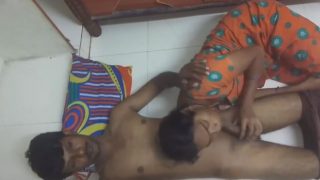 Watchman fucking pussy of sexy bhabhi