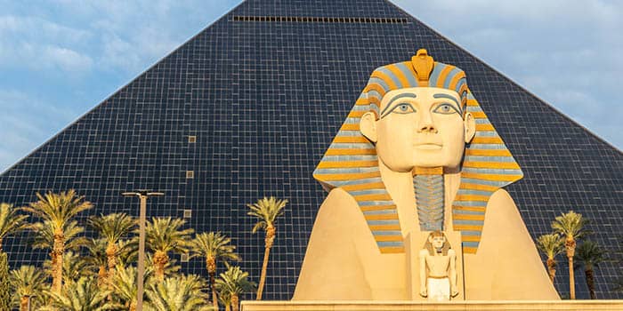 ค้นพบศพในสุสาริหลวงโบราณ กระตุ้นการพูดคุยเกี่ยวกับอนาคตของ Luxor ในเวกัส