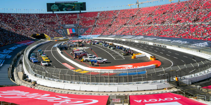 2025 วัรท์ 400 โอดส์ NASCAR โอกาส ตารางเวลา และการทำนาย